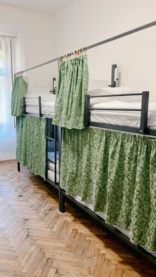 פראג Hostel Do-Re-Mi מראה חיצוני תמונה